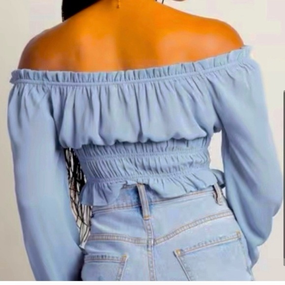 Endless Blue-SMOCKED OFF THE SHOULDER LONG SLEEVE TOP. Size:M - Picture 3 of 7